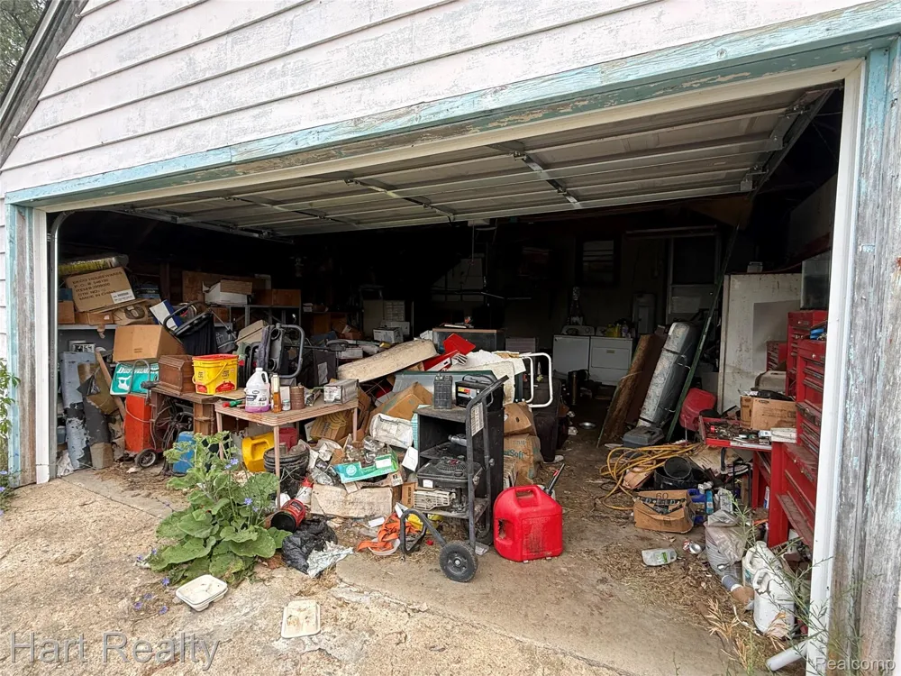 945 Van Dyke Road Lamotte Township, MI 48453