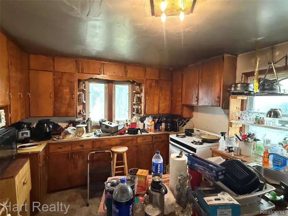 945 Van Dyke Road Lamotte Township, MI 48453