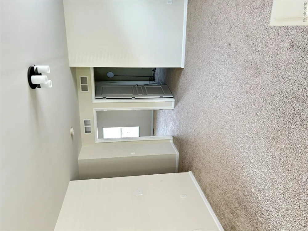 45303 Bartlett Drive Novi City, MI 48377