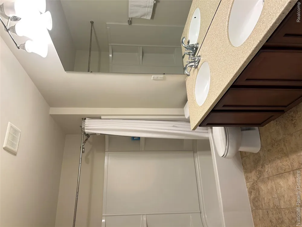 45303 Bartlett Drive Novi City, MI 48377