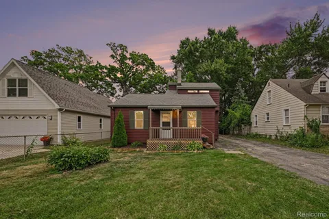 1867 Maddy Lane