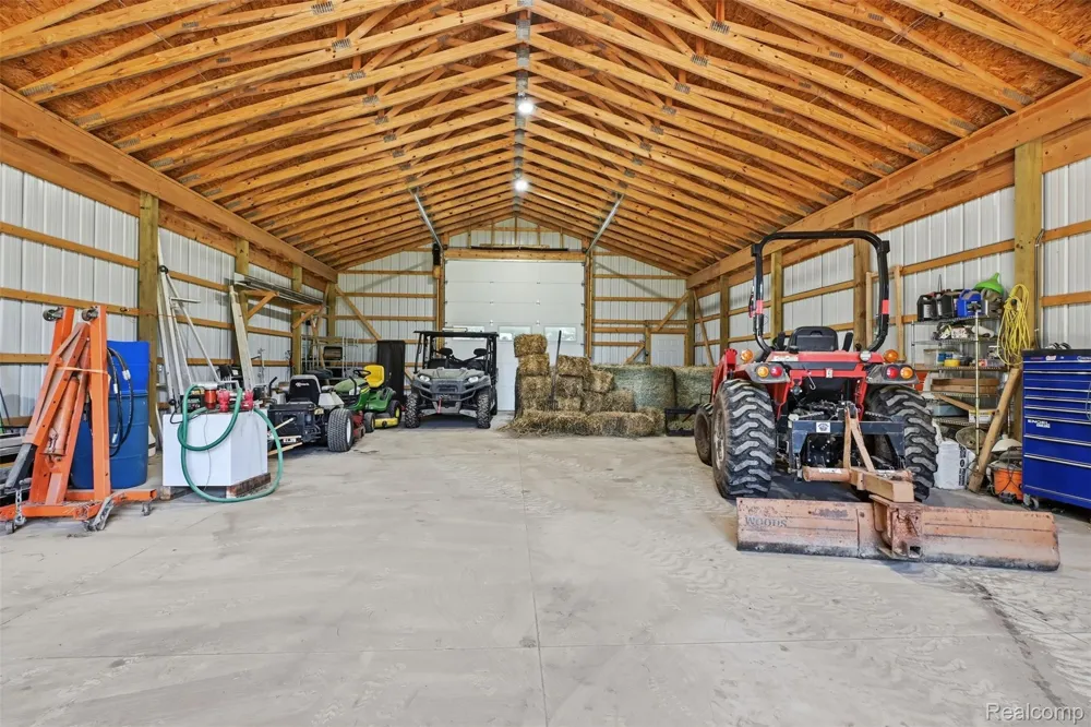 6214 Lazy K Lane Putnam Township, MI 48169