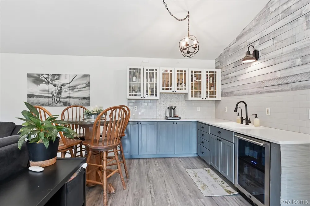 6214 Lazy K Lane Putnam Township, MI 48169