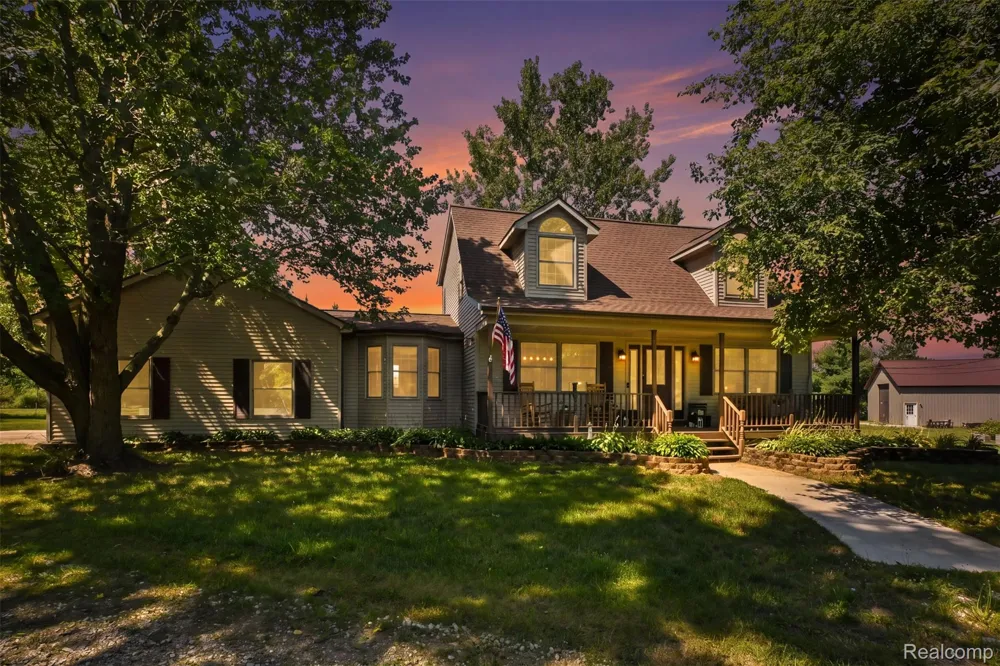 6214 Lazy K Lane Putnam Township, MI 48169