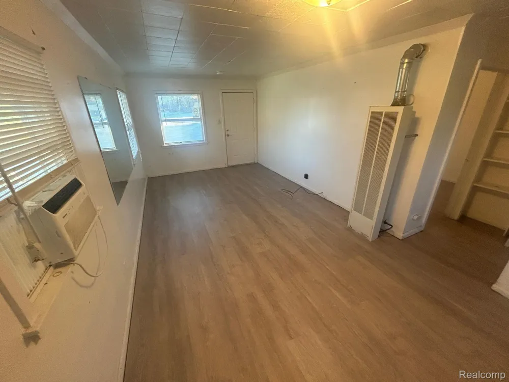 3461 Duffield White Lake Charter Township, MI 48383