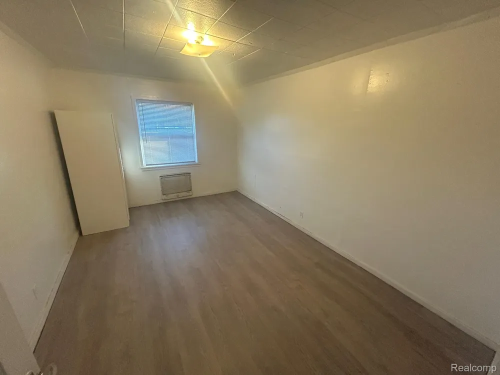 3461 Duffield White Lake Charter Township, MI 48383