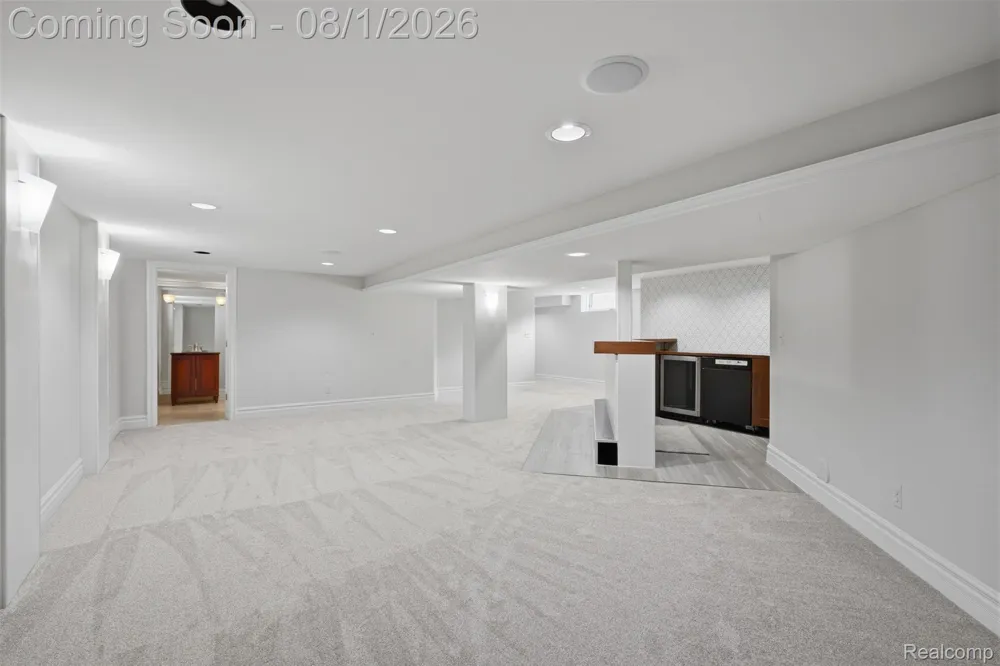 1972 Maryland Boulevard Birmingham City, MI 48009