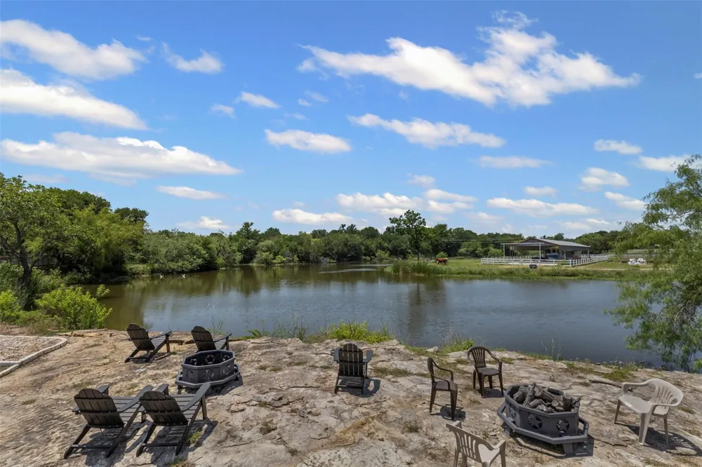 1012 Lawman Court Cresson, TX 76035