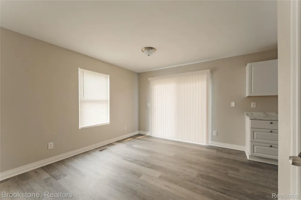 270 Franklin Road Pontiac City, MI 48341