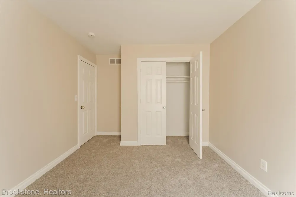 270 Franklin Road Pontiac City, MI 48341