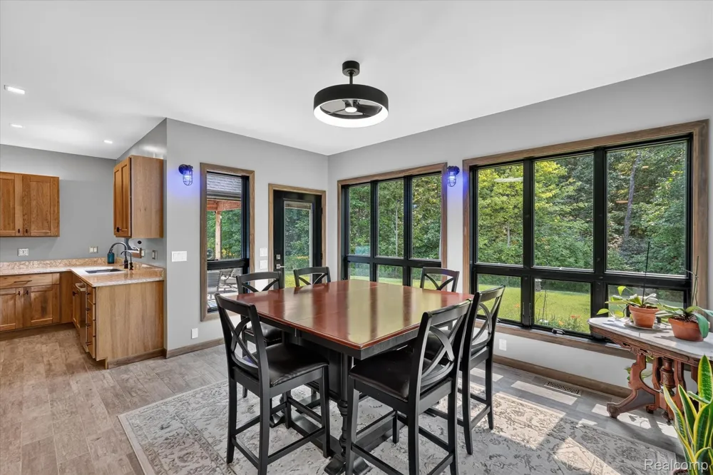 16511 Shadow Lane Fenton Charter Township, MI 48451