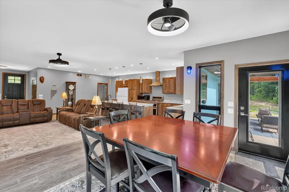 16511 Shadow Lane Fenton Charter Township, MI 48451