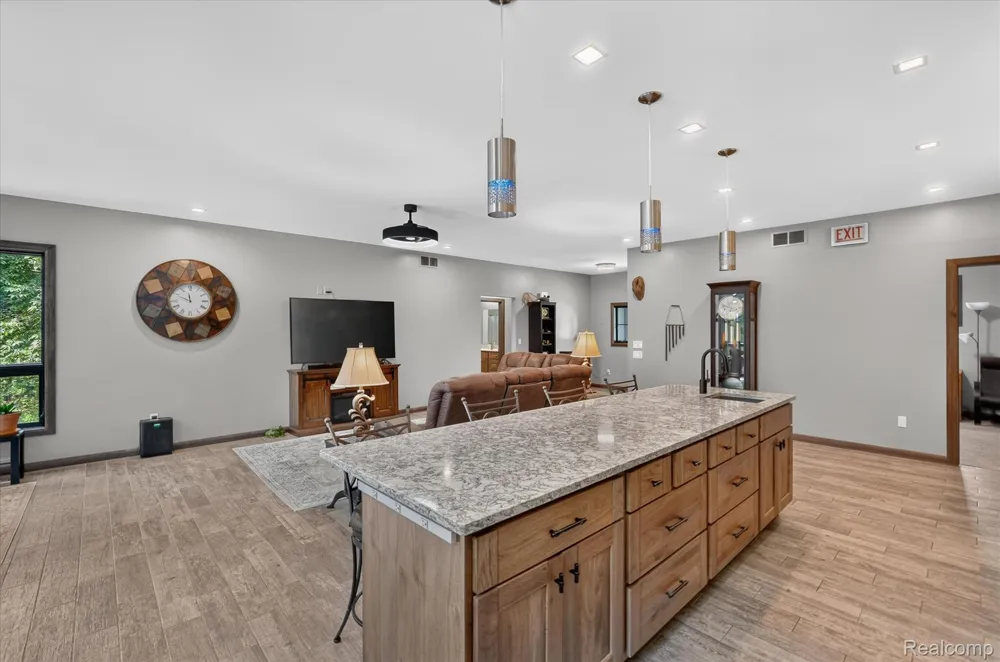 16511 Shadow Lane Fenton Charter Township, MI 48451