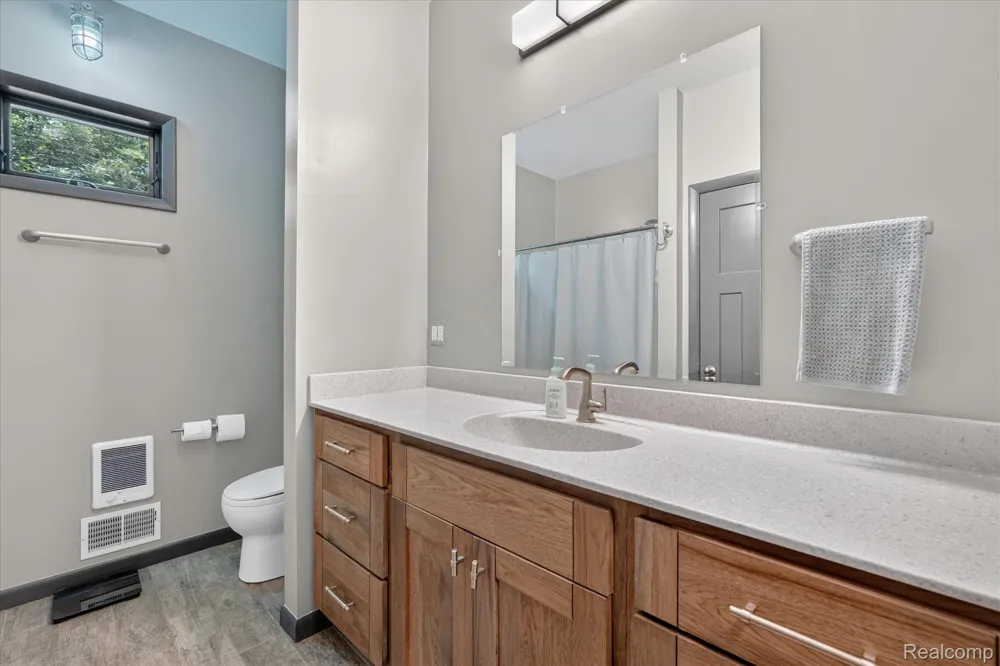 16511 Shadow Lane Fenton Charter Township, MI 48451