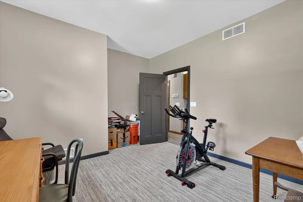 16511 Shadow Lane Fenton Charter Township, MI 48451