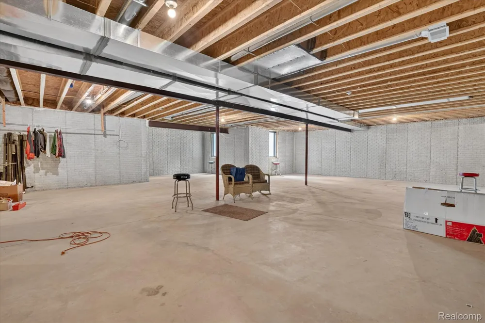 16511 Shadow Lane Fenton Charter Township, MI 48451