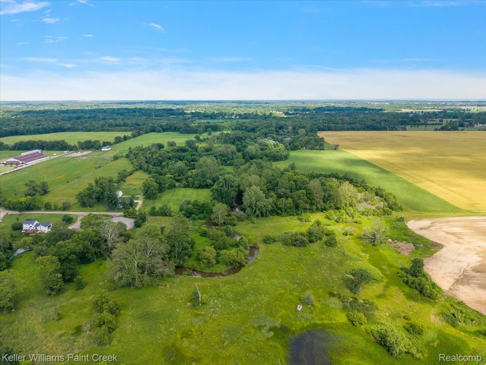 54230 Card Road Macomb Township, MI 48042