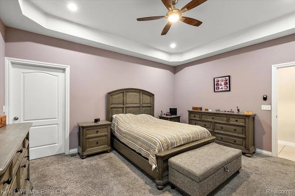 54230 Card Road Macomb Township, MI 48042