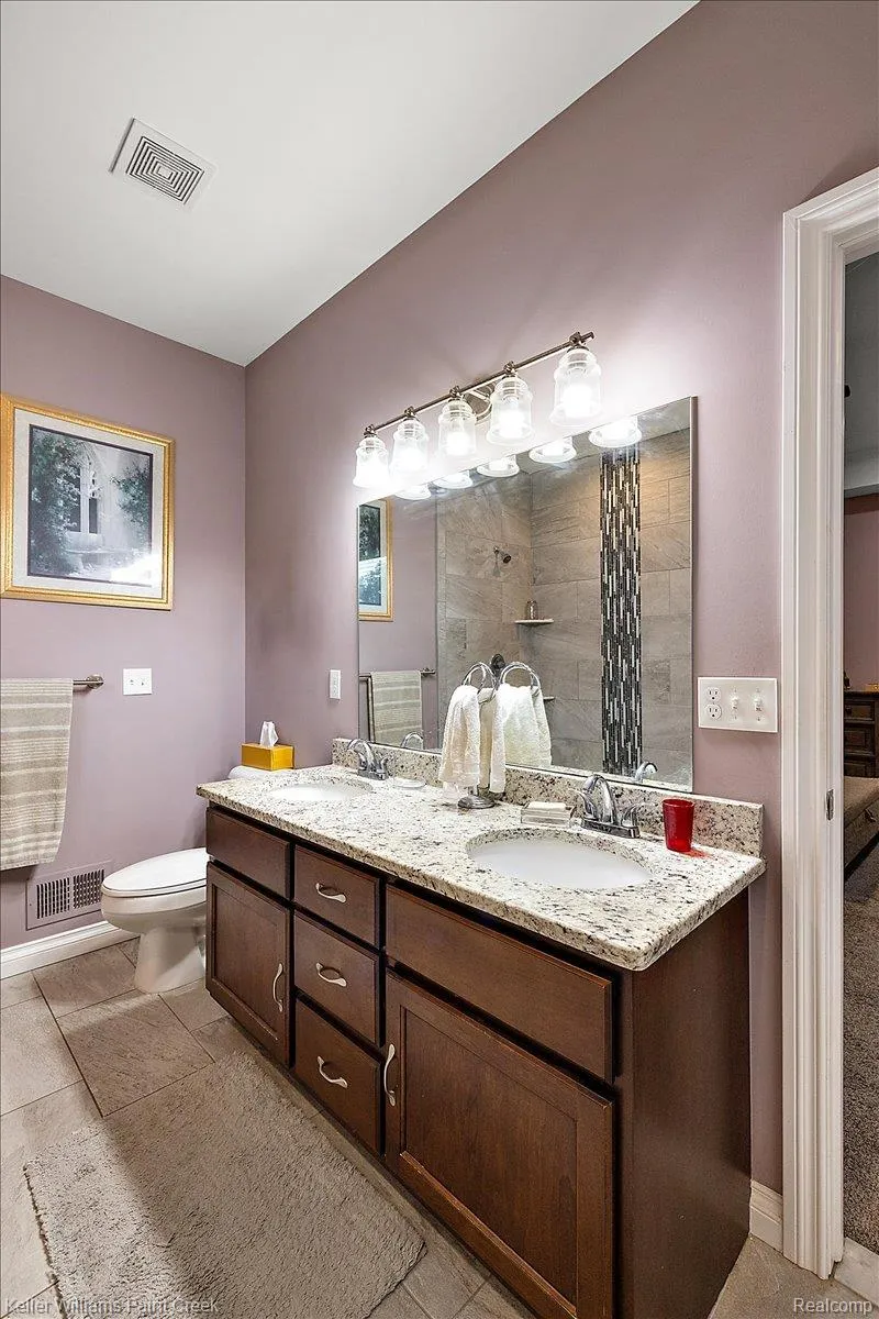 54230 Card Road Macomb Township, MI 48042