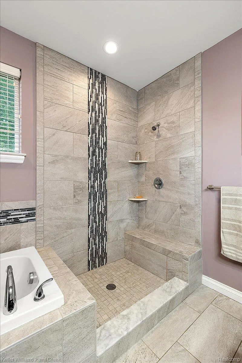 54230 Card Road Macomb Township, MI 48042