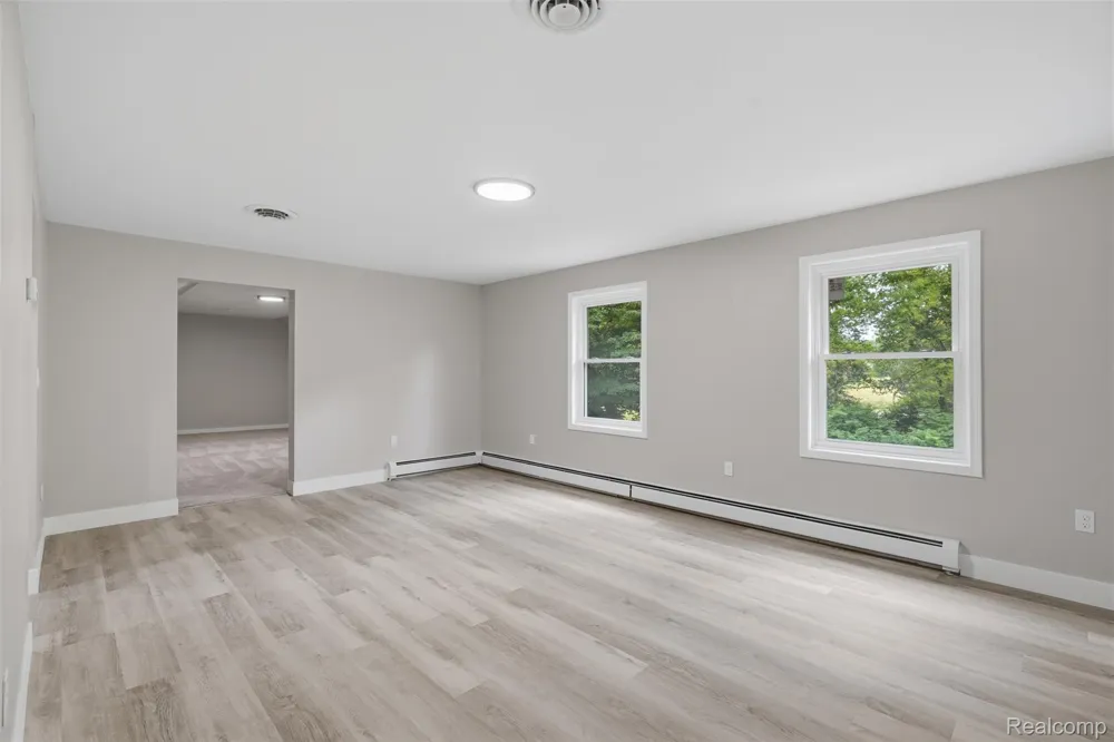 1968 Kellogg Road Genoa Township, MI 48114