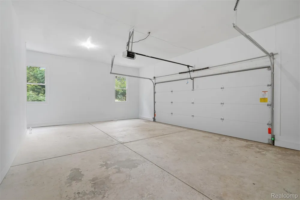 1968 Kellogg Road Genoa Township, MI 48114