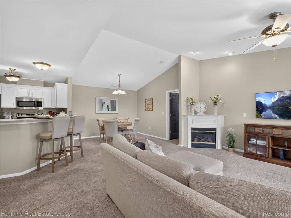 515 Mulberry Street Wyandotte City, MI 48192