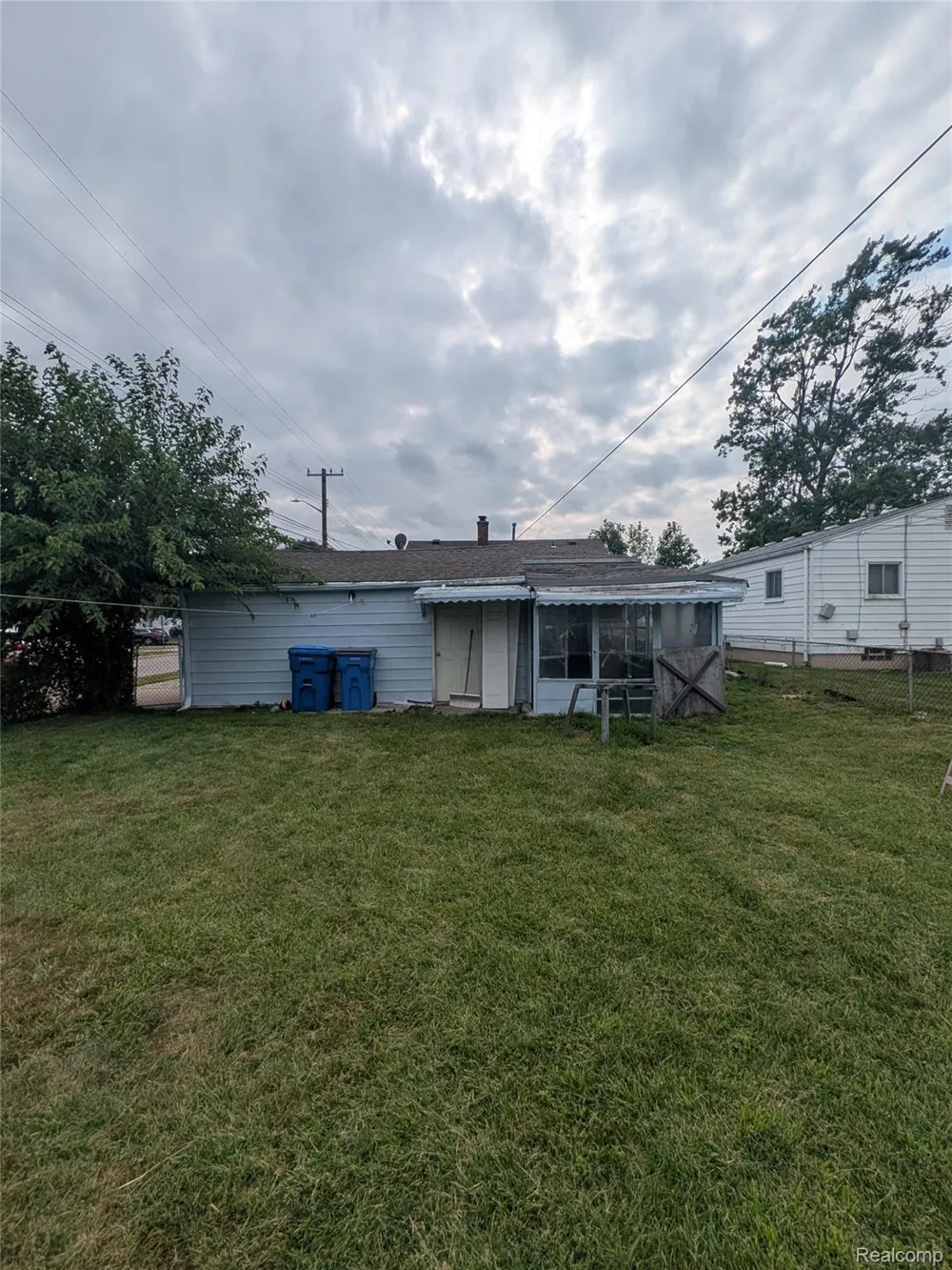 4869 Campbell Street Dearborn Heights City, MI 48125