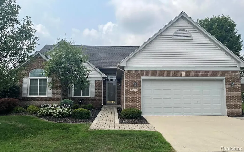 61315 Wedgewood Drive #18 Washington Township, MI 48094
