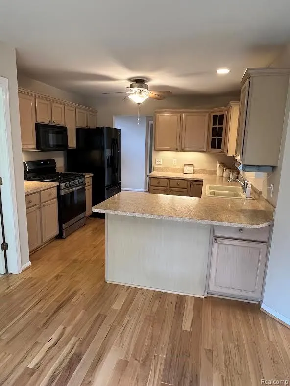 61315 Wedgewood Drive #18 Washington Township, MI 48094