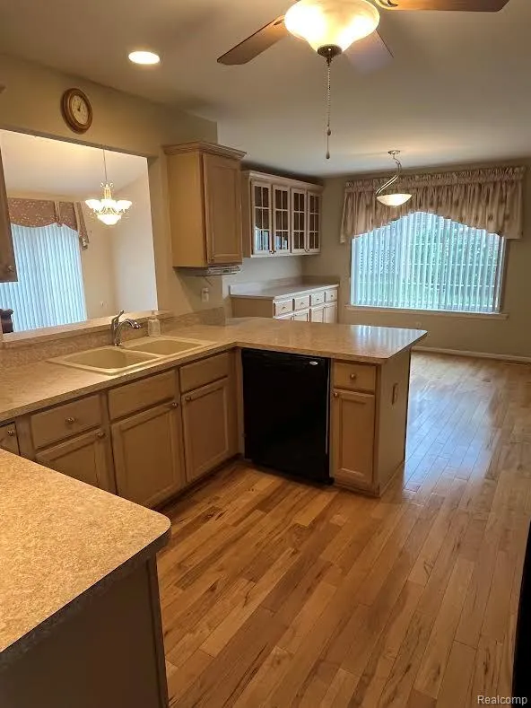 61315 Wedgewood Drive #18 Washington Township, MI 48094