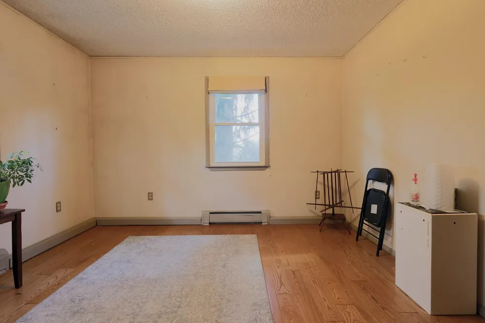 818 S Freer Road Lima Township, MI 48118