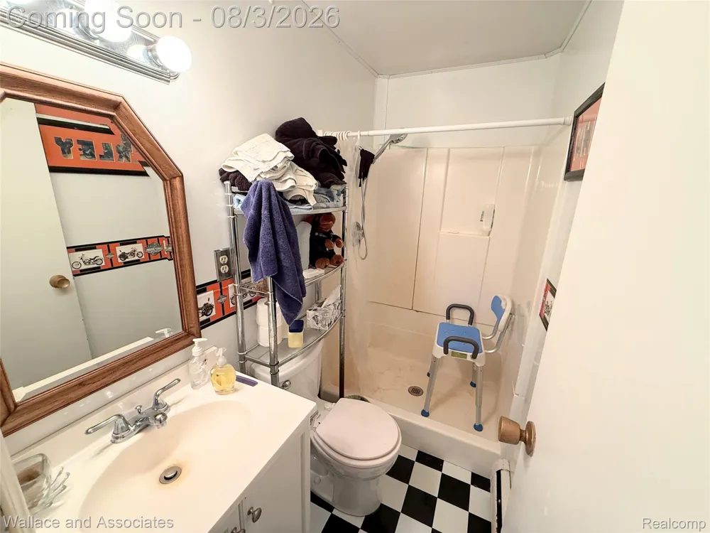 240 Townhall Road Speaker Township, MI 48454