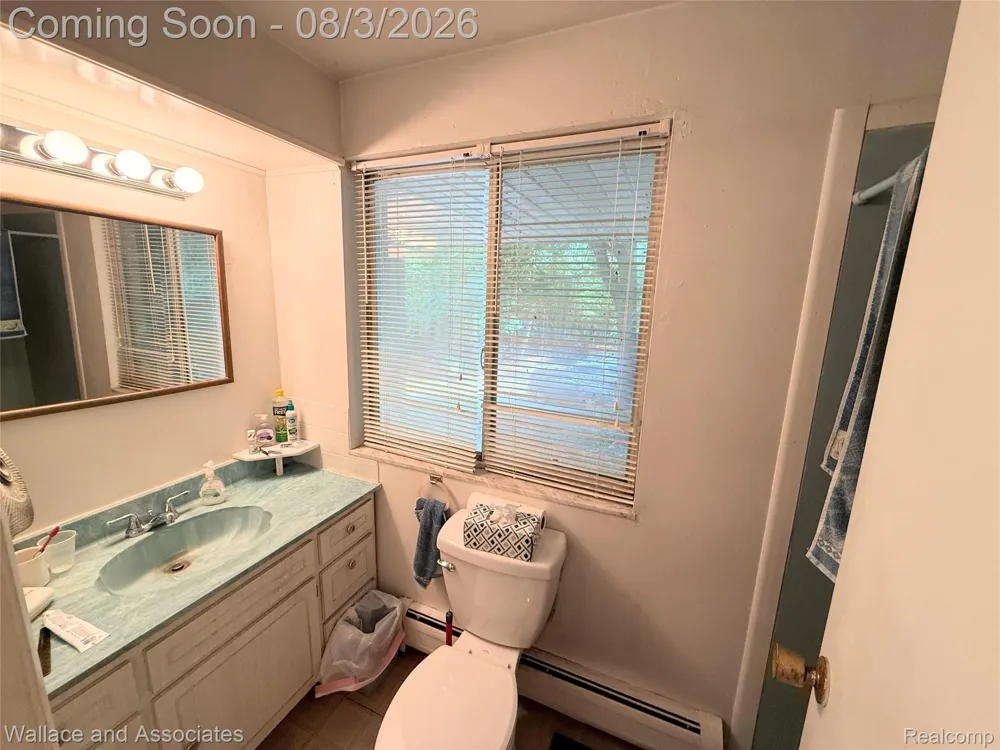 240 Townhall Road Speaker Township, MI 48454