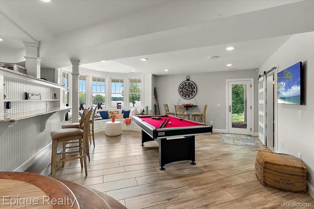 791 Central Drive Lake Orion Village, MI 48362