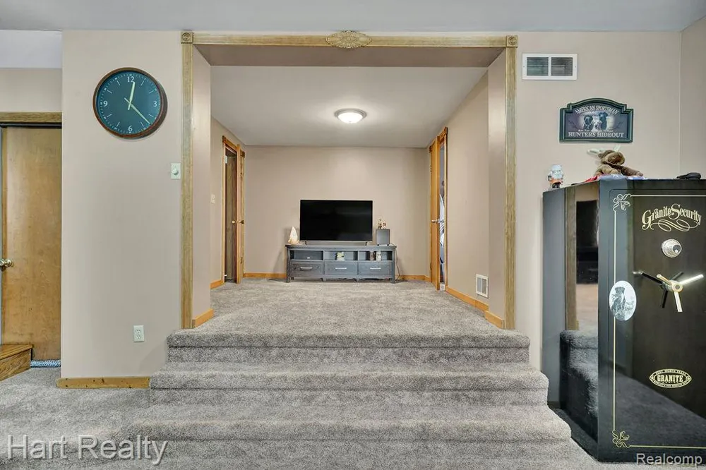 16298 Imlay City Road Mussey Township, MI 48014