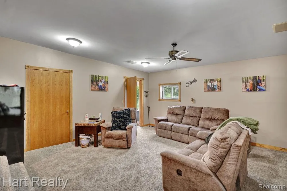 16298 Imlay City Road Mussey Township, MI 48014