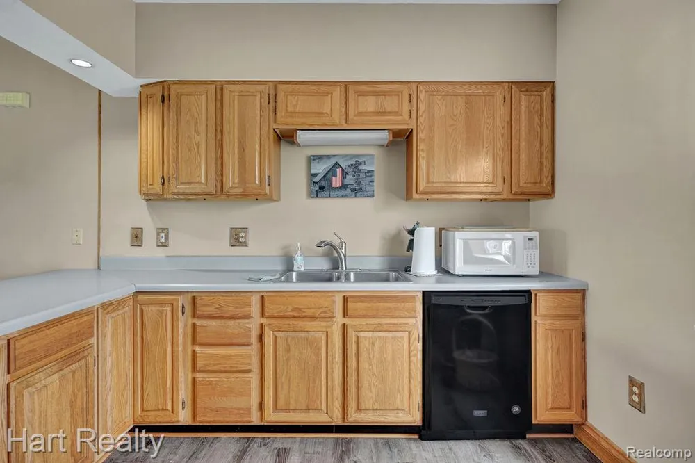 16298 Imlay City Road Mussey Township, MI 48014