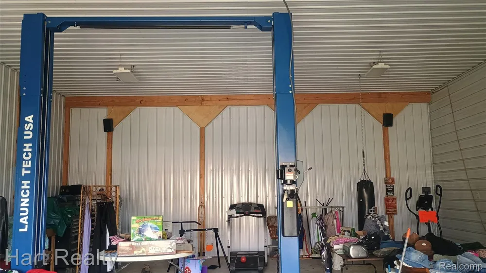 16298 Imlay City Road Mussey Township, MI 48014