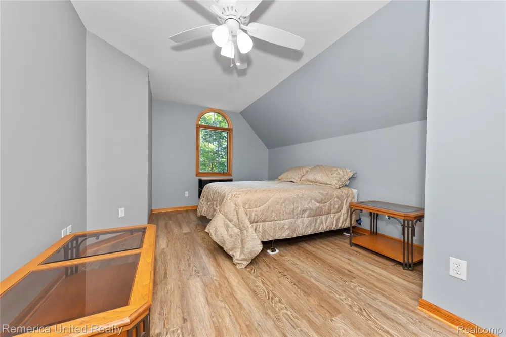 1491 Division Drive Hartland Township, MI 48353
