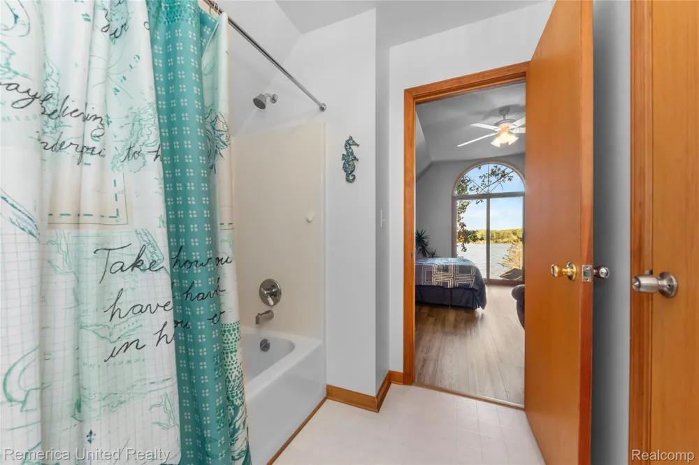 1491 Division Drive Hartland Township, MI 48353
