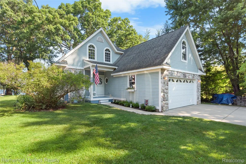 1491 Division Drive Hartland Township, MI 48353