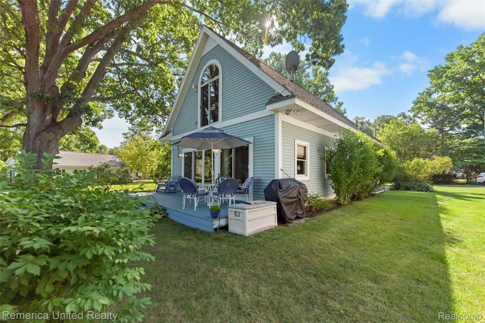 1491 Division Drive Hartland Township, MI 48353