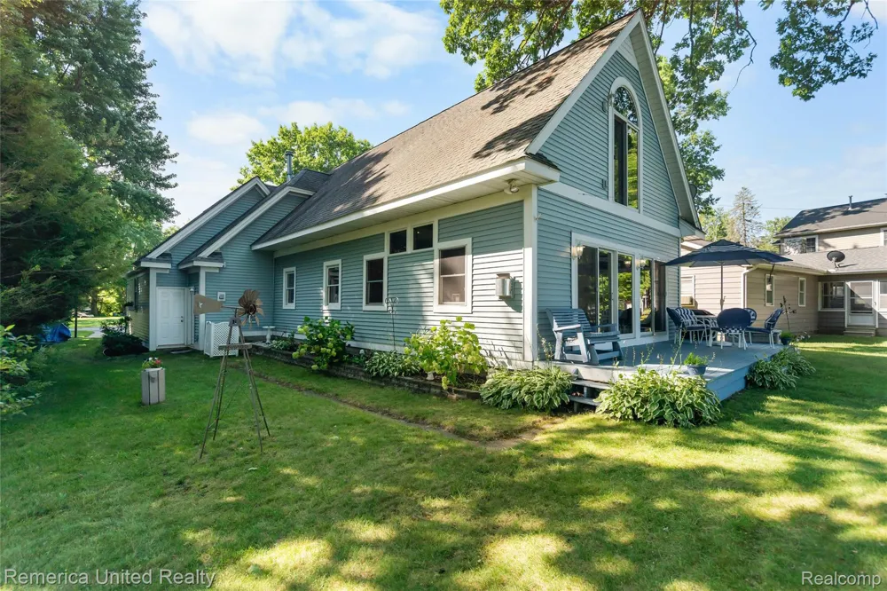 1491 Division Drive Hartland Township, MI 48353