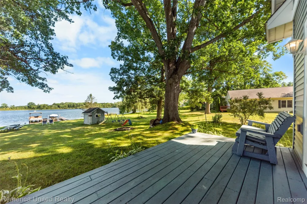 1491 Division Drive Hartland Township, MI 48353