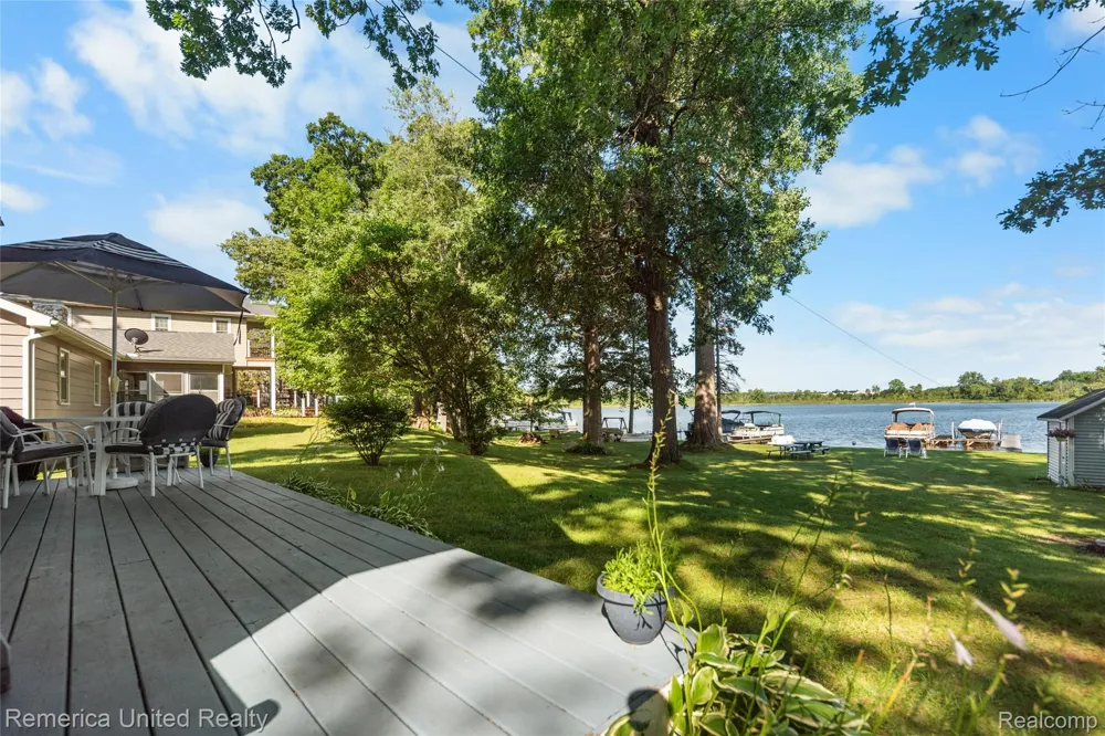 1491 Division Drive Hartland Township, MI 48353