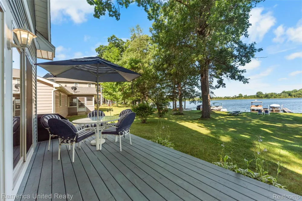 1491 Division Drive Hartland Township, MI 48353