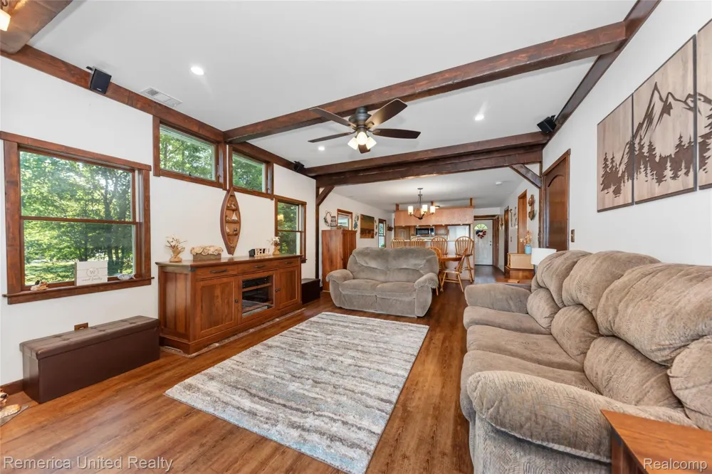1491 Division Drive Hartland Township, MI 48353