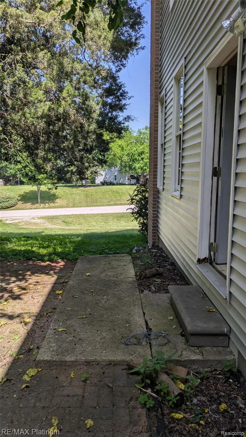 10149 Emerald Drive Cambridge Township, MI 49230