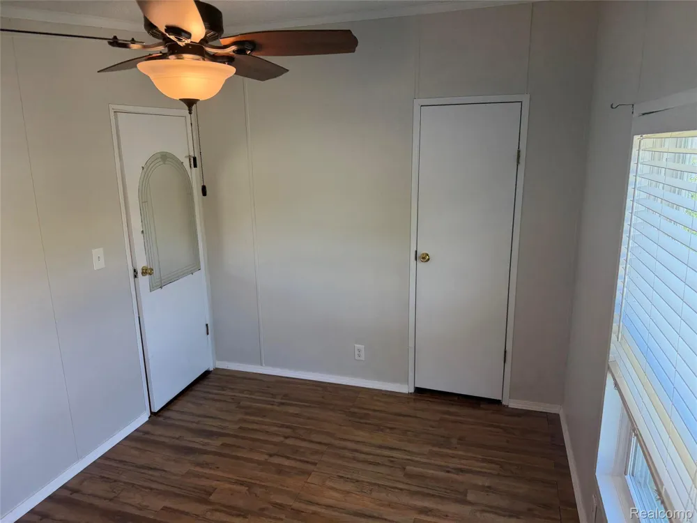 2500 Mann Road Clarkston City, MI 48346